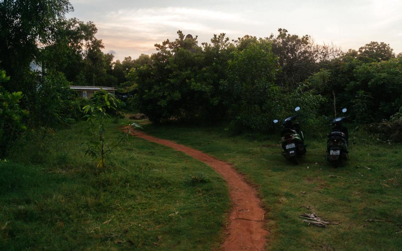 Beyond Community Apartamento Auroville Exterior foto